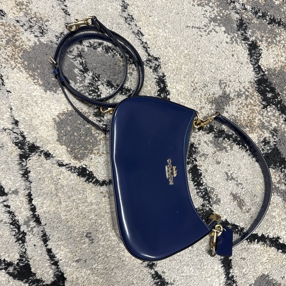 Coach Terry Shoulder Bag- Authentic - Picture 7 of 7